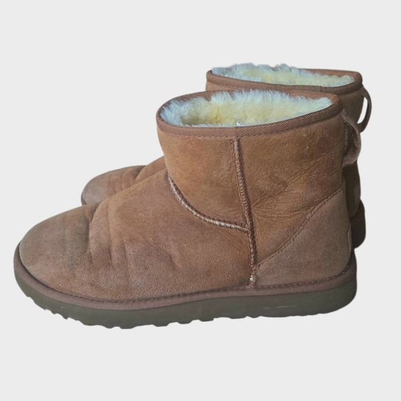 UGG Shoes - UGG Classic Mini II Chestnut Tan Boots Womens 11